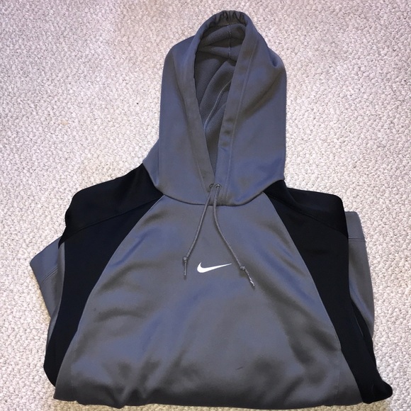 Nike Other - Nike Thermal Hoodie